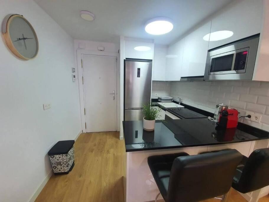 Beautiful Sea Views Cozy Apartment 350 M From Beach Benalmadena Exterior photo