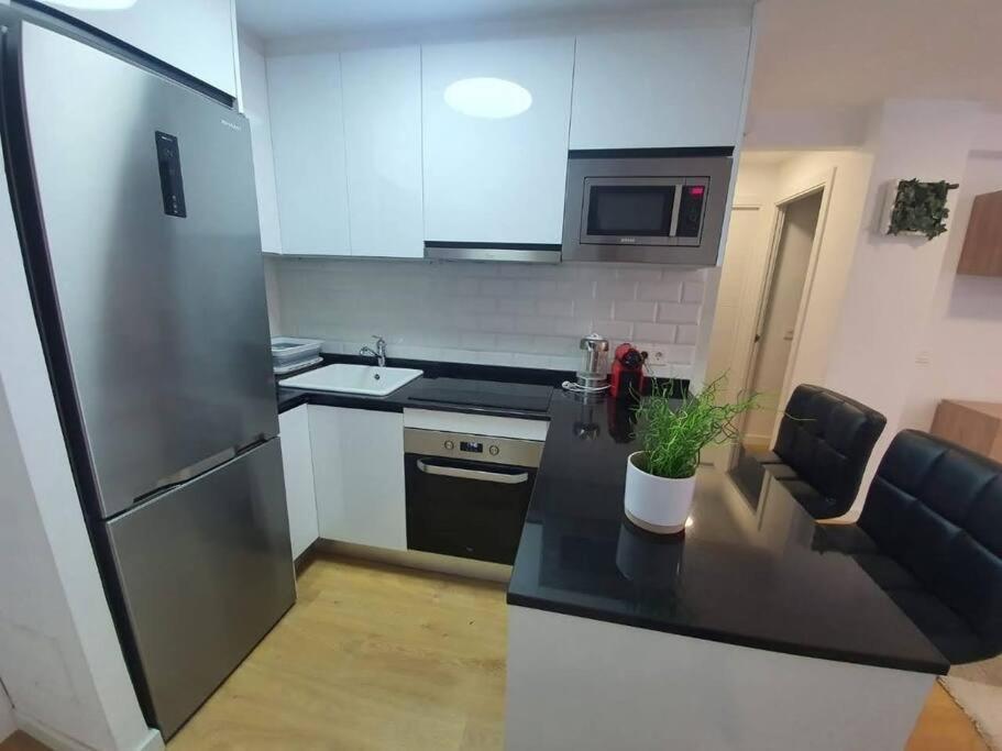 Beautiful Sea Views Cozy Apartment 350 M From Beach Benalmadena Exterior photo
