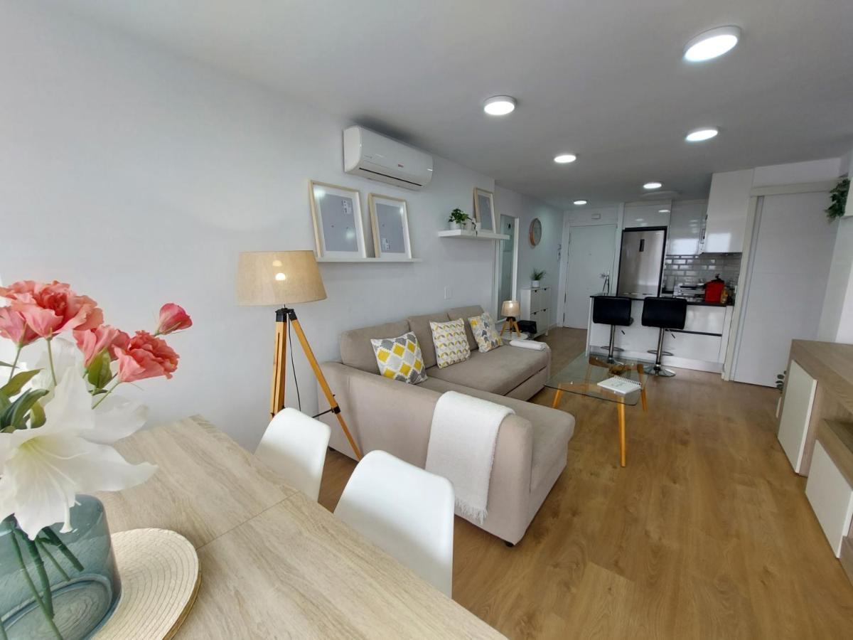 Beautiful Sea Views Cozy Apartment 350 M From Beach Benalmadena Exterior photo