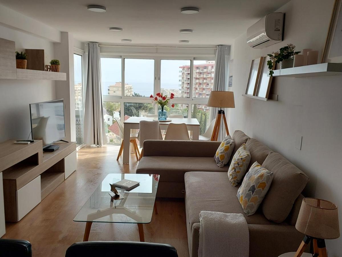 Beautiful Sea Views Cozy Apartment 350 M From Beach Benalmadena Exterior photo
