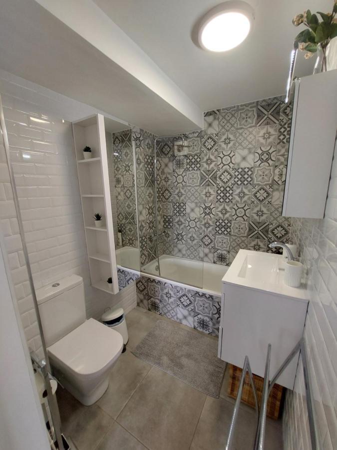 Beautiful Sea Views Cozy Apartment 350 M From Beach Benalmadena Exterior photo